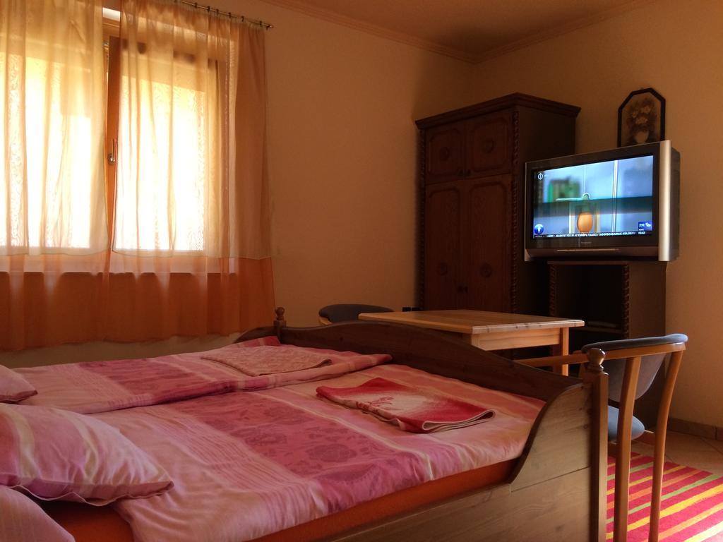 SárvárMargareta Apartman公寓 外观 照片