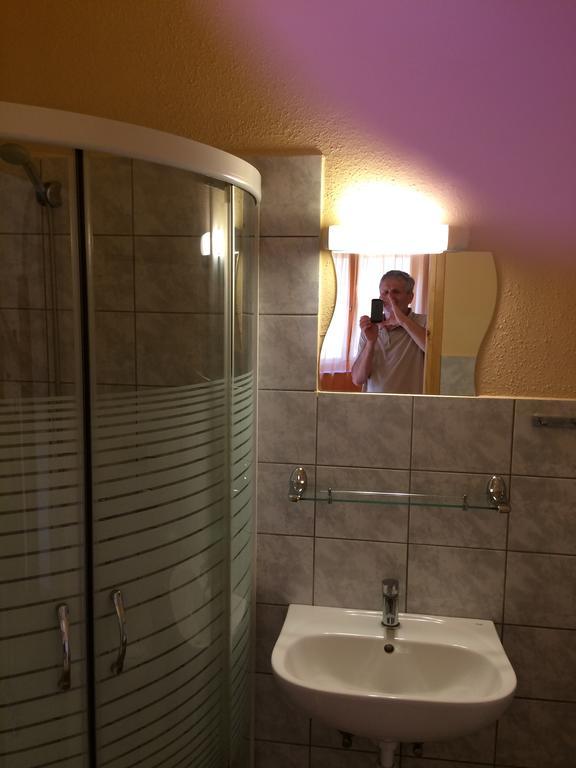 SárvárMargareta Apartman公寓 外观 照片