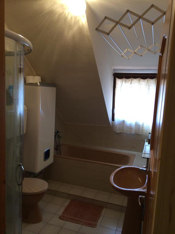 SárvárMargareta Apartman公寓 外观 照片
